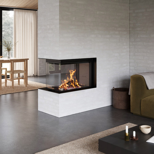 Holz-Kamin VISIO 3:1 UNIQ als Raumteiler zwischen Ess- und Wohnzimmer